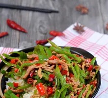Green Pepper Tofu Skin Rice Bowl