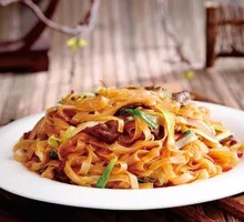 Beef and Egg Fried Rice Noodles