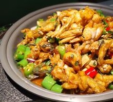 Fresh Green Pepper and Purple Basil Flavored Frog Legs