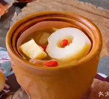 Sichuan Fritillary Pear and Sea Coconut Soup