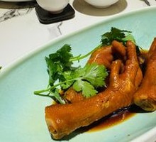 Soy Sauce Chicken Feet