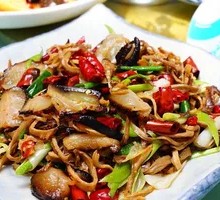Smoked Bamboo Shoots Stir-Fried with Hunan Preserved Pork