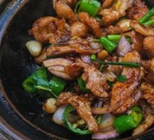 Shrimp Paste Stir-Fried Pork Neck Meat