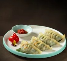Steamed Pork and Chive Dumplings