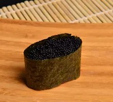 Black Crab Sushi Roll