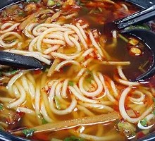 Spicy Sour Beef Noodles