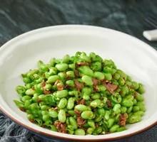 Stir-Fried Green Pepper with Edamame