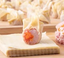 Fresh Shrimp and Crab Dumplings