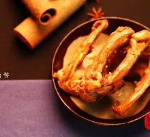 Hot-Boiled Duck Frame