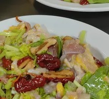 Innovative Free-range Chicken Hot Pot