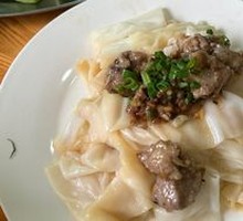 Pork Rib with Chencun Rice Noodles