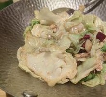 Spicy Stir-Fried Cabbage
