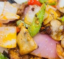 Onion Sliced Pork Stir-fry