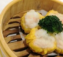 Crab Roe and Shrimp Dumpling Supreme