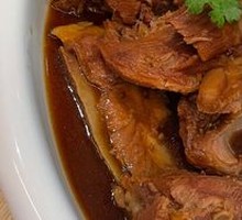 Sauce-Flavored Pork Bone