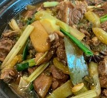 Sour Cabbage Stewed Goose