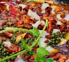 Sichuan-style Boneless Crucian Carp in Boiling Sauce
