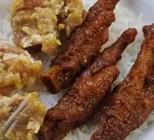 Signature Chicken Feet and Spare Ribs Rice