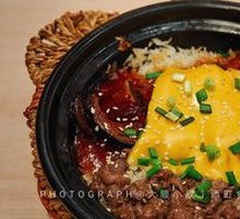 Beef Eel Cheese Claypot Rice