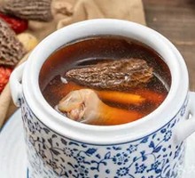 Black Gold Garlic and Morel Mushroom Stewed Abalone Soup