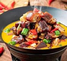 Xiang Village Smoked Pig Trotter