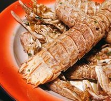 Gilled Shrimp with Rich Roe