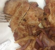 Onion-Fried Pork Cutlet
