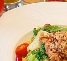 Fresh Tomato Tuna Salad