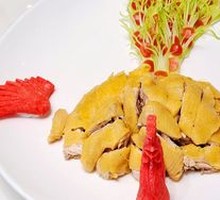 Steamed Chicken in White Sauce