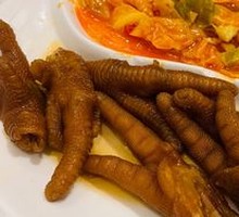 Braised Chicken Feet in Soy Sauce