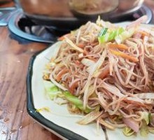 Three-color Fried Rice Noodles