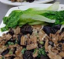 Braised Pork Belly with Preserved Olive
