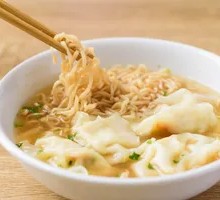 Fresh Pork Wonton Noodle Soup