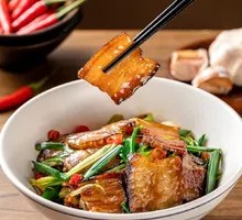 Stir-fried Garlic Greens with Preserved Pork