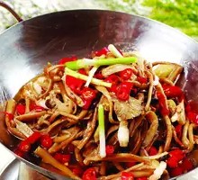 Spicy Tea Tree Mushroom Hot Pot