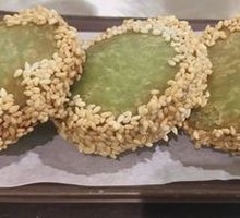 Longjing Green Tea Cake