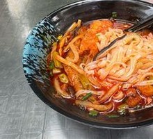 Signature Fried Egg Luosifen