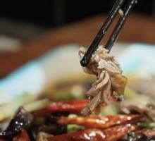 Stir-Fried Pig Kidney with Roasted Peppers