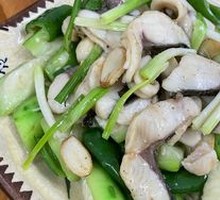 Stuffed Cucumber Stir-Fried with Fish Slices
