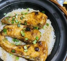 Steamed Fish Belly Claypot Rice with Fermented Black Bean Sauce