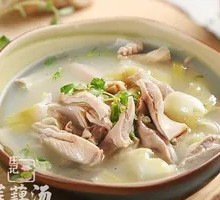 Goji Leaf and Pork Offal Soup