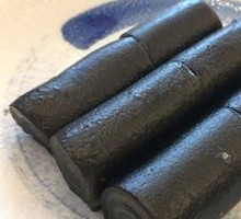 Black Sesame Roll
