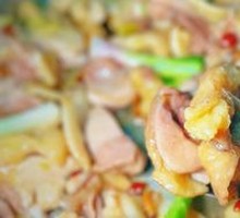 Steamed Free-Range Chicken with Chinese Cabbage