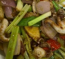 Sauce-Braised Baby Squid