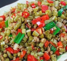 Sour Pickled Beans with Minced Pork