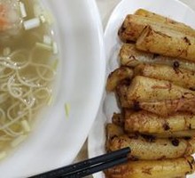 XO Sauce Stir-fried Rice Noodle Rolls