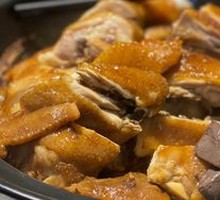 Five-fingered Mulberry Roast Chicken