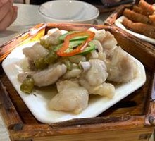 Wild Pepper Steamed Pork Ribs