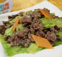 Stir-fried Beef with Bitter Melon in Soy Sauce