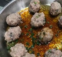 Steamed Meatballs